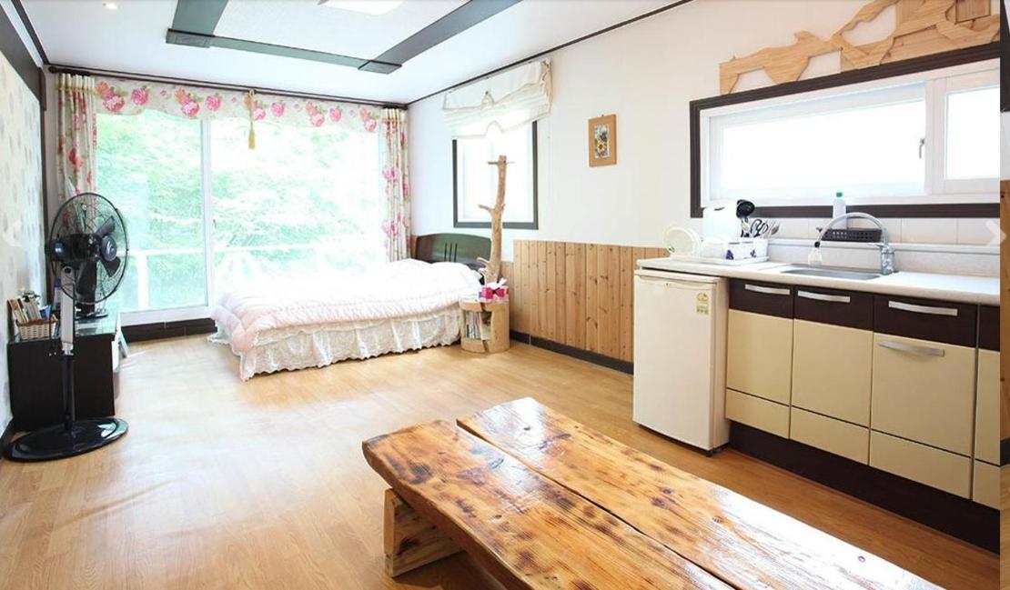 Blue Sky Milky Way Pension Yangyang Exterior foto